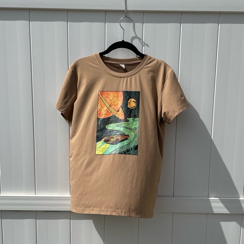 Romwe Bottle Cap Creative Car Pattern Printed T-Shirt, Women's Size M, Tan Beige